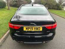 Jaguar XF i R-Sport 