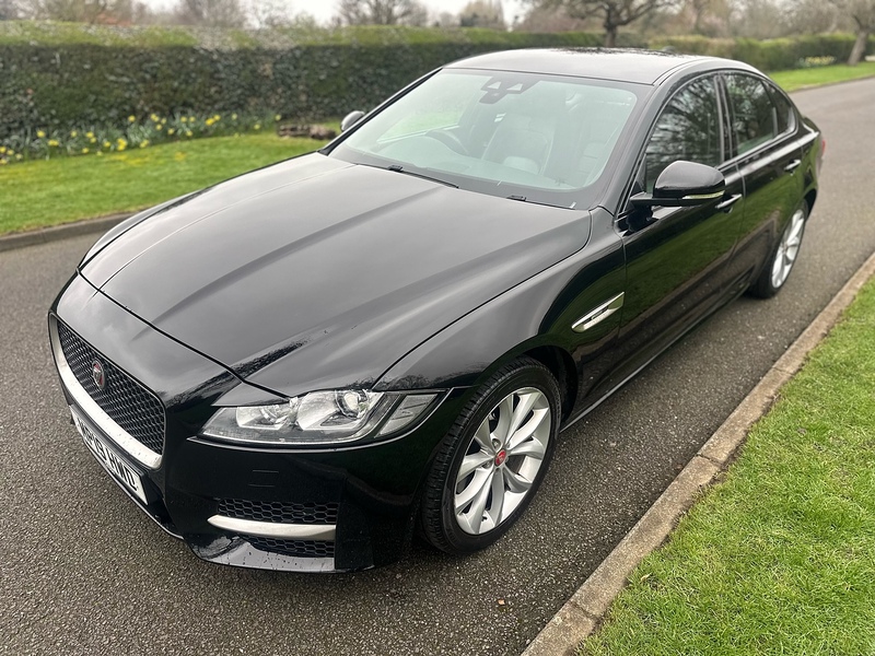 Jaguar 2.0i R-Sport GPF Saloon 4dr Petrol Auto Euro 6 (s/s) (250 ps)