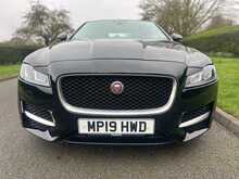Jaguar XF i R-Sport 
