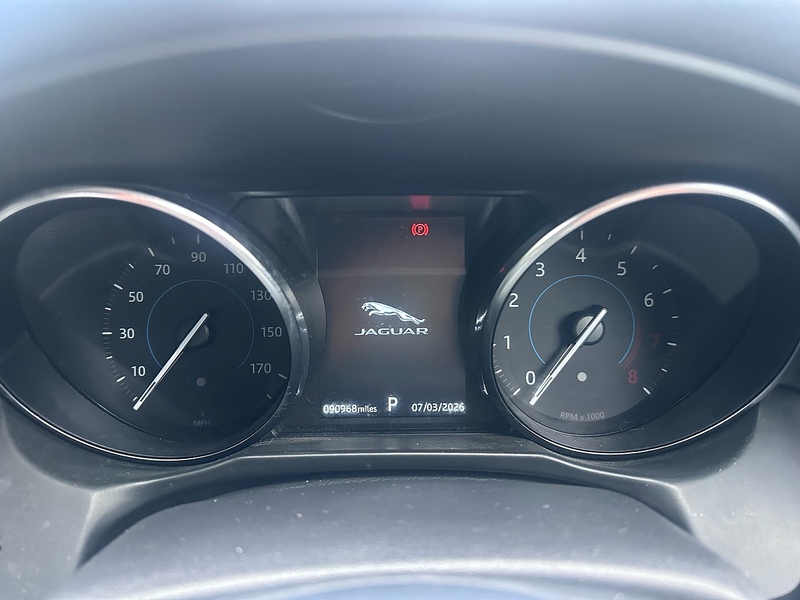 Jaguar 2.0i R-Sport GPF Saloon 4dr Petrol Auto Euro 6 (s/s) (250 ps)