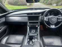 Jaguar XF i R-Sport 