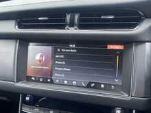 Jaguar XF i R-Sport 
