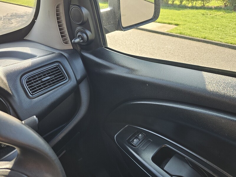 Vauxhall CDTi 2300 Panel Van 1.6 Manual Diesel