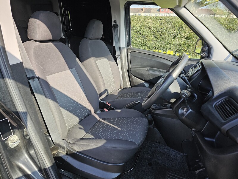 Vauxhall CDTi 2300 Panel Van 1.6 Manual Diesel