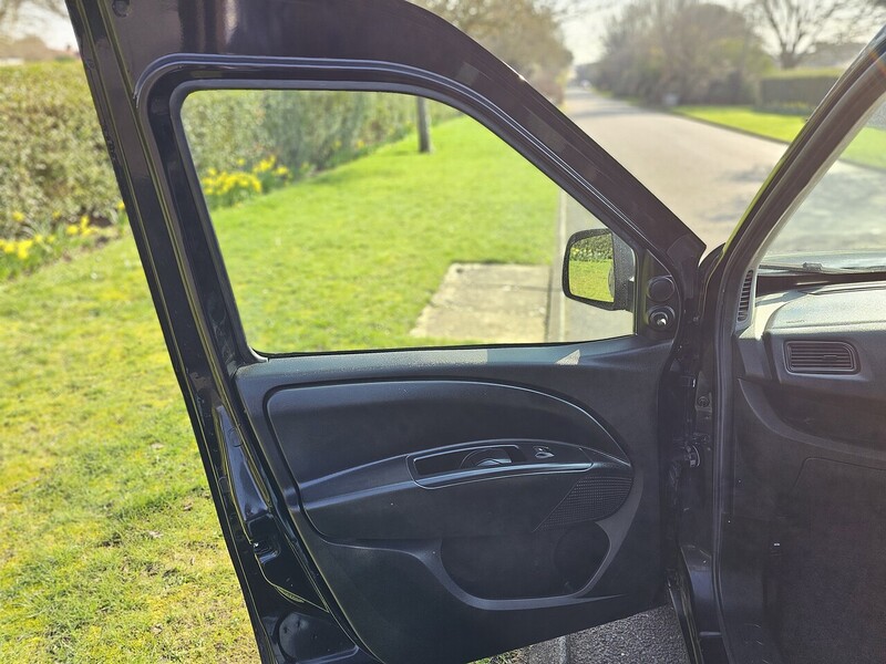 Vauxhall CDTi 2300 Panel Van 1.6 Manual Diesel