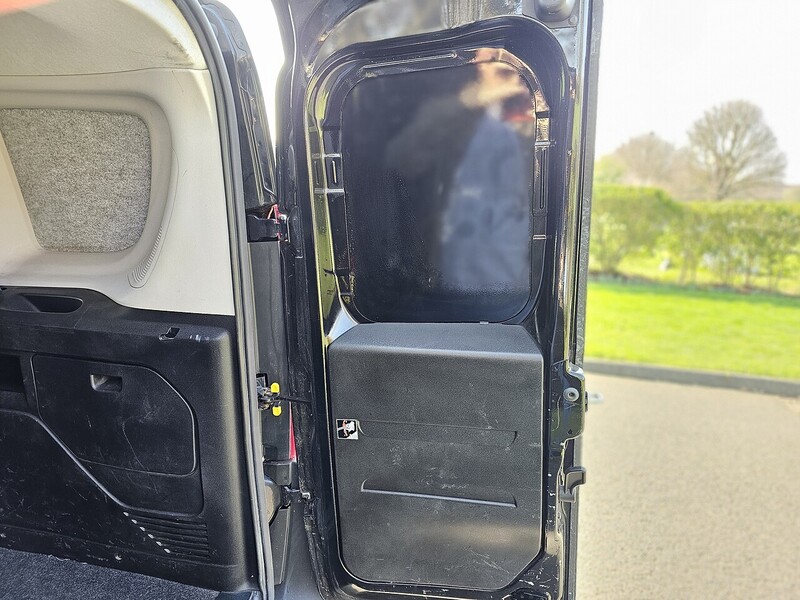 Vauxhall CDTi 2300 Panel Van 1.6 Manual Diesel