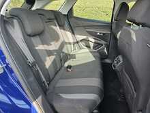 Peugeot 3008 BlueHDi Active 