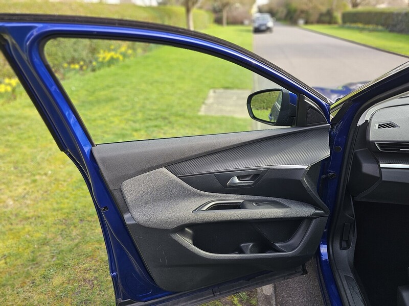 Peugeot BlueHDi Active SUV 1.5 Manual Diesel