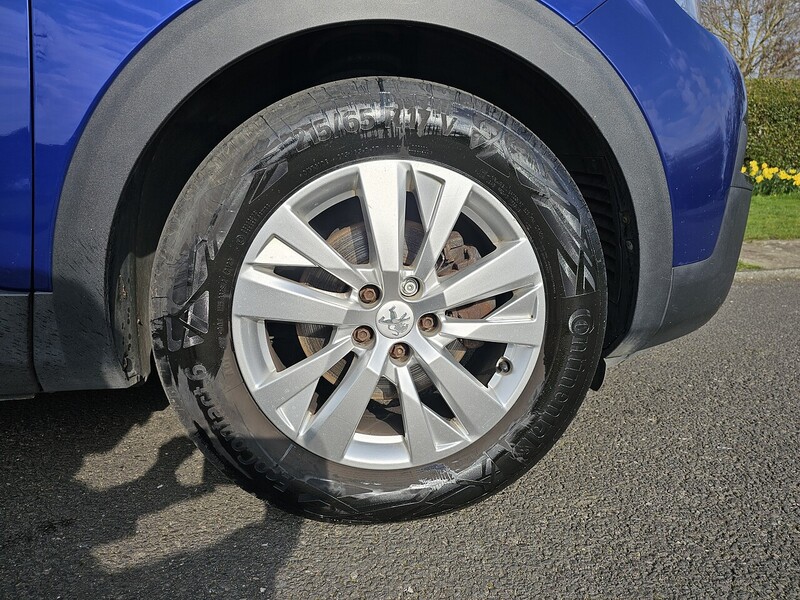 Peugeot BlueHDi Active SUV 1.5 Manual Diesel