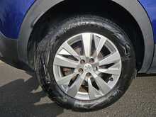 Peugeot 3008 BlueHDi Active 