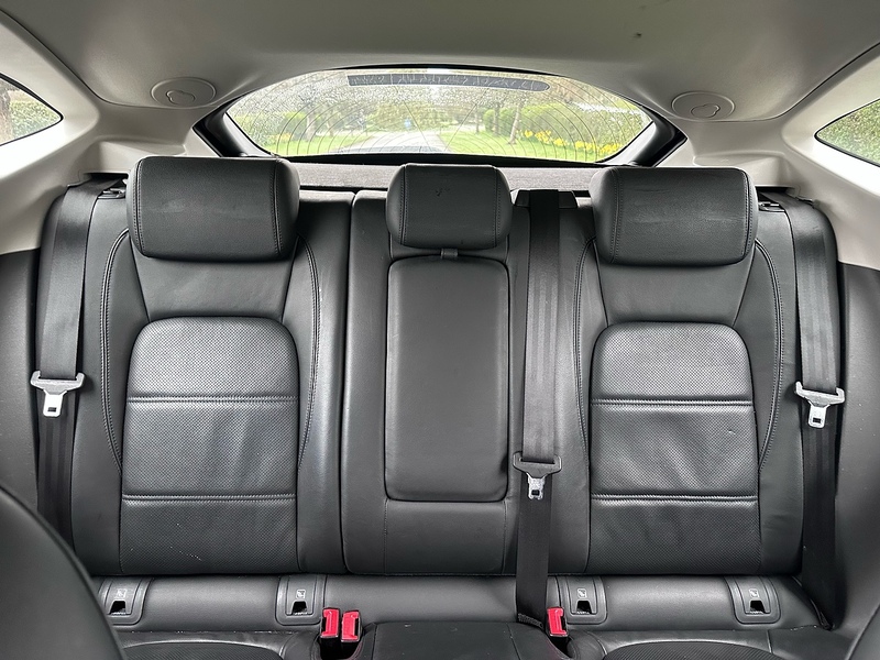 Jaguar D180 S SUV 2.0 Manual Diesel