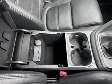 Jaguar E-PACE D180 S 