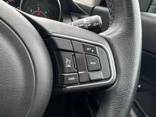 Jaguar E-PACE D180 S 