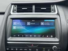 Jaguar E-PACE D180 S 