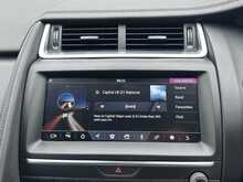 Jaguar E-PACE D180 S 