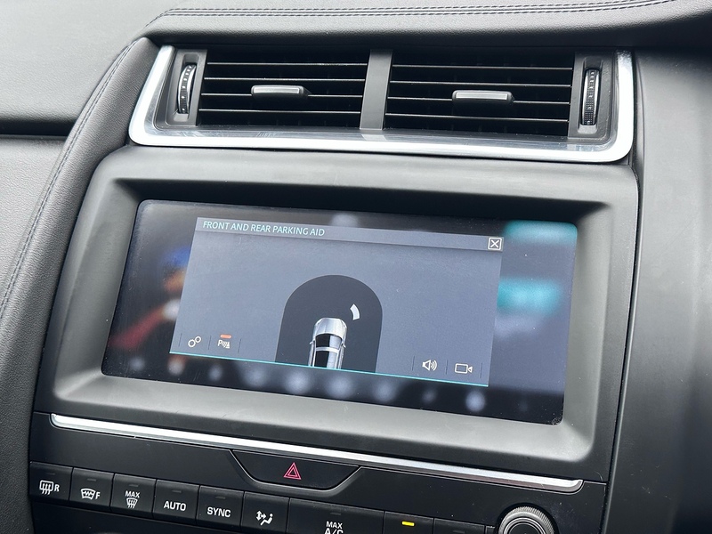 Jaguar D180 S SUV 2.0 Manual Diesel