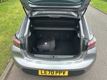 Peugeot E-208 Active 