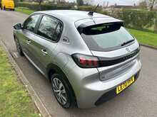 Peugeot E-208 Active 
