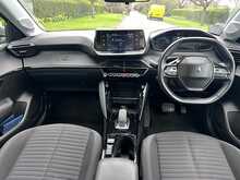 Peugeot E-208 Active 
