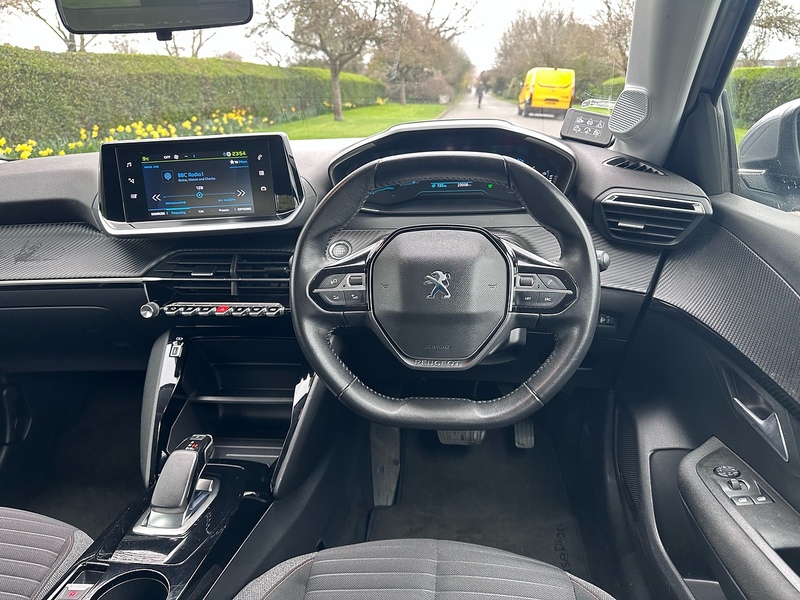Peugeot Active Hatchback 0.0 Automatic Electric