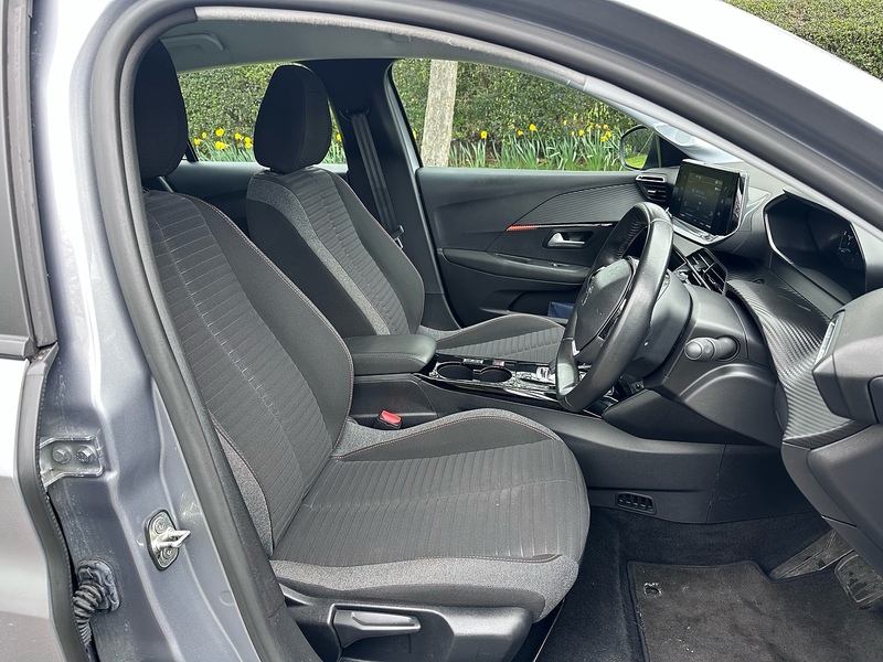 Peugeot Active Hatchback 0.0 Automatic Electric