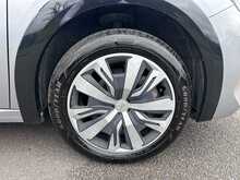 Peugeot E-208 Active 