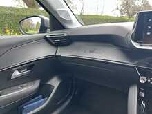 Peugeot E-208 Active 