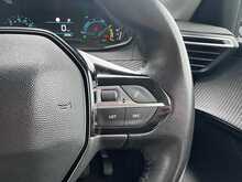 Peugeot E-208 Active 