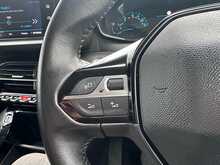 Peugeot E-208 Active 