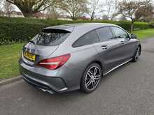 Mercedes-Benz CLA CLA180 AMG Line 