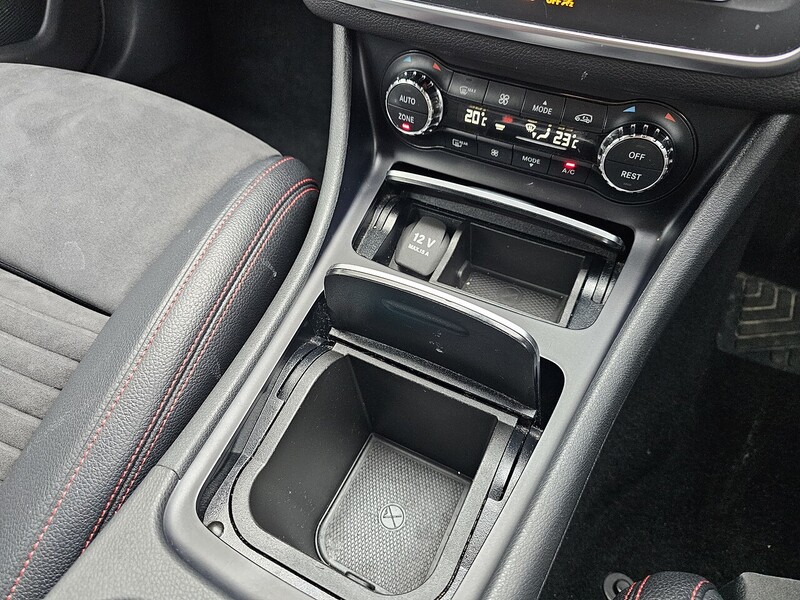 Mercedes-Benz 1.6 CLA180 AMG Line Shooting Brake 5dr Petrol 7G-DCT Euro 6 (s/s) (122 ps)