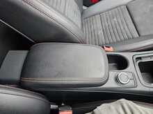 Mercedes-Benz CLA CLA180 AMG Line 