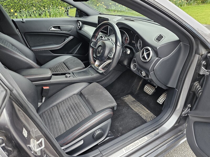 Mercedes-Benz 1.6 CLA180 AMG Line Shooting Brake 5dr Petrol 7G-DCT Euro 6 (s/s) (122 ps)
