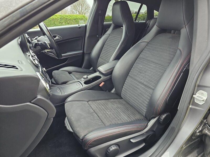 Mercedes-Benz 1.6 CLA180 AMG Line Shooting Brake 5dr Petrol 7G-DCT Euro 6 (s/s) (122 ps)