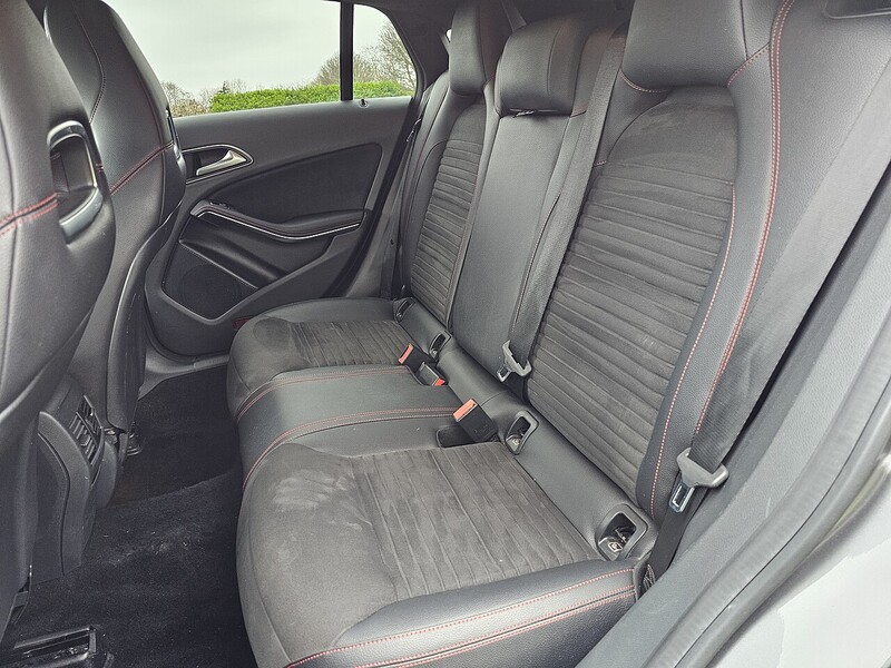 Mercedes-Benz 1.6 CLA180 AMG Line Shooting Brake 5dr Petrol 7G-DCT Euro 6 (s/s) (122 ps)