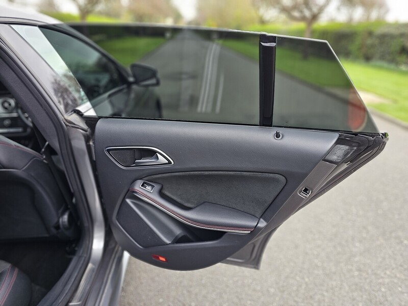 Mercedes-Benz 1.6 CLA180 AMG Line Shooting Brake 5dr Petrol 7G-DCT Euro 6 (s/s) (122 ps)