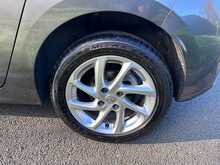 Vauxhall Corsa Turbo SRi 