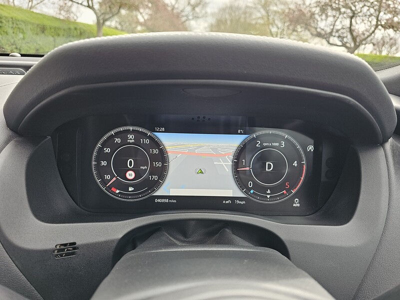 Jaguar D180 R-Dynamic SE Saloon 2.0 Automatic Diesel