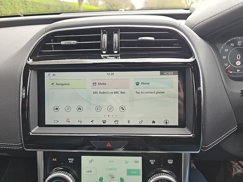 Jaguar D180 R-Dynamic SE Saloon 2.0 Automatic Diesel