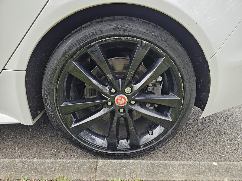 Jaguar D180 R-Dynamic SE Saloon 2.0 Automatic Diesel
