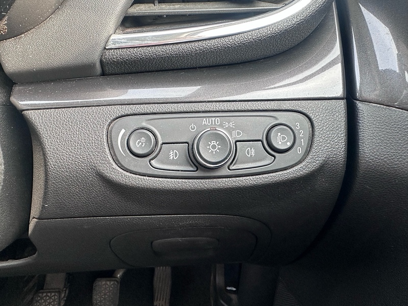 Vauxhall i Turbo ecoTEC Elite Nav SUV 1.4 Manual Petrol