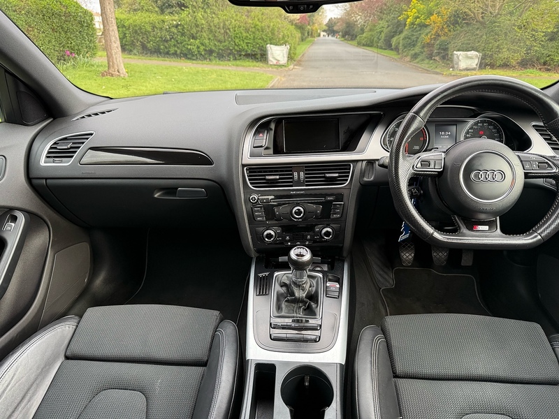 Audi 2.0 TDI S line Saloon 4dr Diesel Manual Euro 5 (s/s) (177 ps)