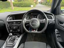 Audi A4 TDI S line 
