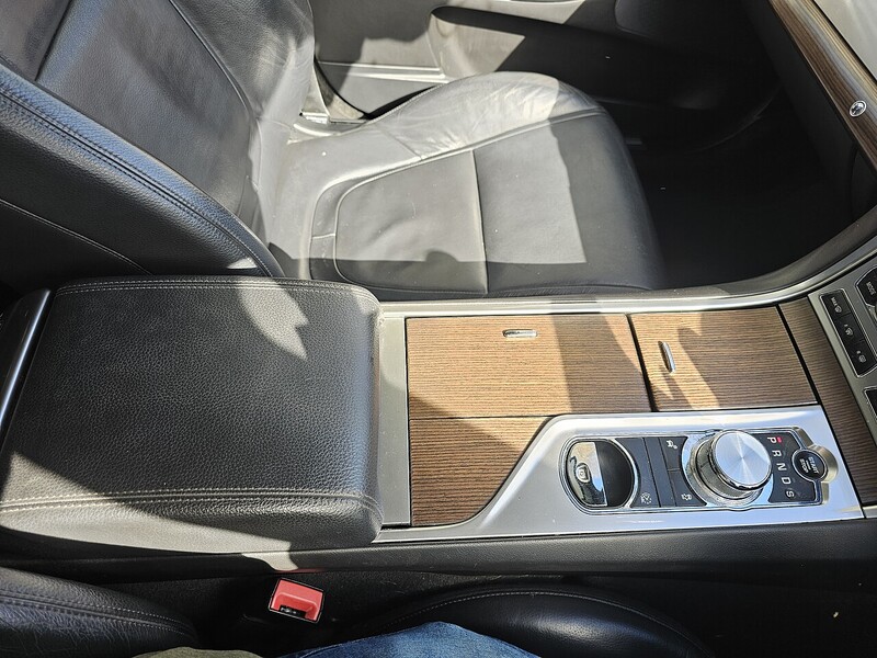 Jaguar 2.2d Luxury Sportbrake 5dr Diesel Auto Euro 5 (s/s) (200 ps)