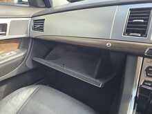Jaguar XF d Luxury 