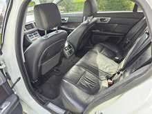 Jaguar XF d Luxury 
