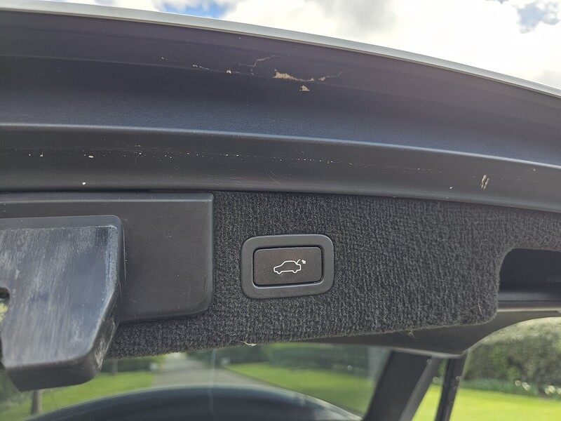 Jaguar 2.2d Luxury Sportbrake 5dr Diesel Auto Euro 5 (s/s) (200 ps)