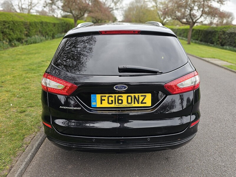 Ford TDCi Titanium Estate 2.0 Automatic Diesel