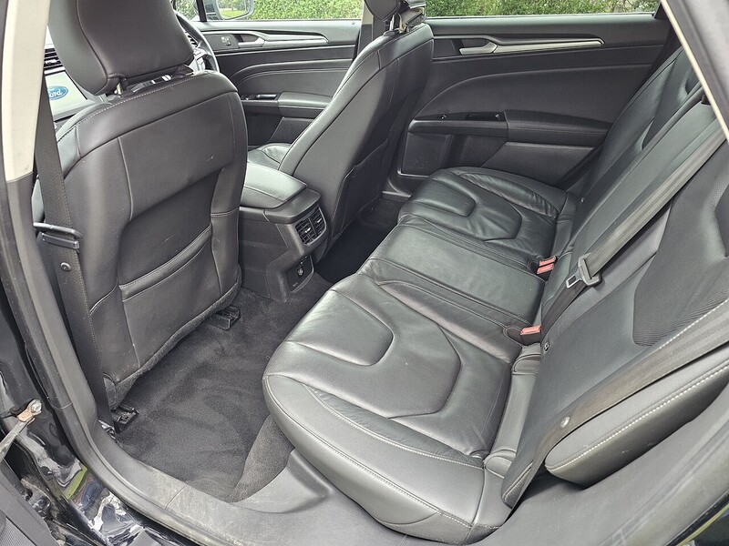 Ford TDCi Titanium Estate 2.0 Automatic Diesel