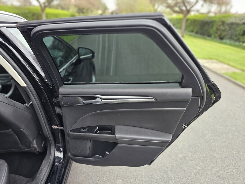 Ford TDCi Titanium Estate 2.0 Automatic Diesel